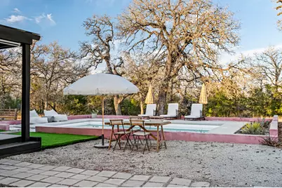 510 Thousand Oaks Drive, Cedar Creek, TX 78612 - Photo 21