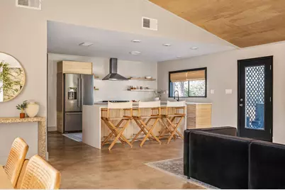 510 Thousand Oaks Drive, Cedar Creek, TX 78612 - Photo 7