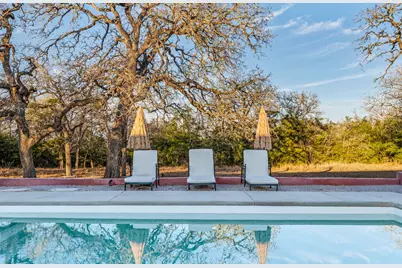 510 Thousand Oaks Drive, Cedar Creek, TX 78612 - Photo 23