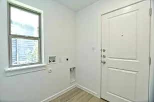 10620 W Lakeview Dr, Jonestown, TX 78645 - Photo 15