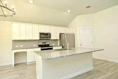 10620 W Lakeview Drive, Jonestown, TX 78645 - Photo 11