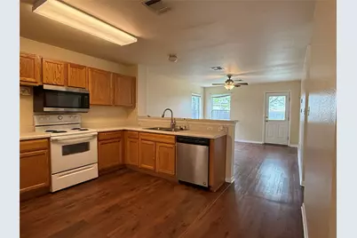 316 Meadow Park Drive, Georgetown, TX 78626 - Photo 9