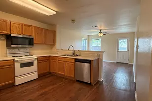 316 Meadow Park Dr, Georgetown, TX 78626 - Photo 9