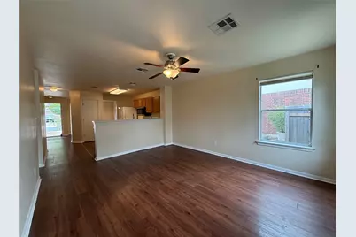 316 Meadow Park Drive, Georgetown, TX 78626 - Photo 13