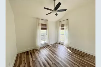 104 Cowal Drive S, Briarcliff, TX 78669 - Photo 9