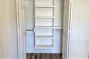 104 Cowal Dr S, Briarcliff, TX 78669 - Photo 11