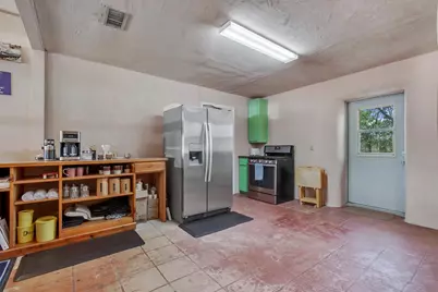 4002 E Highway 290 Highway, Dripping Springs, TX 78620 - Photo 19