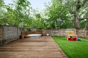 1182 Oak Grove Ave, Austin, TX 78702 - Photo 5