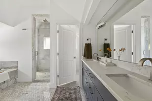 1182 Oak Grove Ave, Austin, TX 78702 - Photo 29