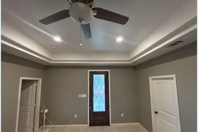 3907 Waterwood Pass Drive, Elmendorf, TX 78112 - Photo 11