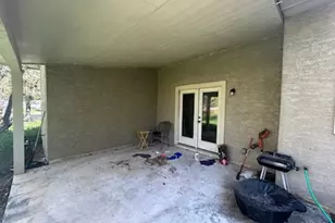 3907 Waterwood Pass Dr, Elmendorf, TX 78112 - Photo 37