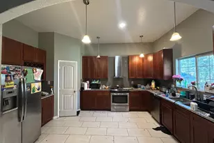 3907 Waterwood Pass Dr, Elmendorf, TX 78112 - Photo 3