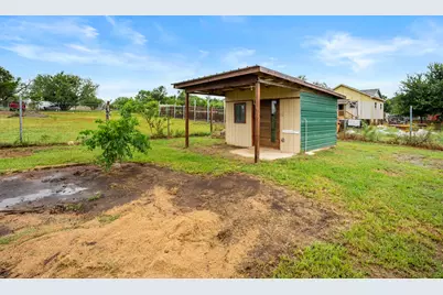 224 Las Estancias Drive, Cedar Creek, TX 78612 - Photo 25
