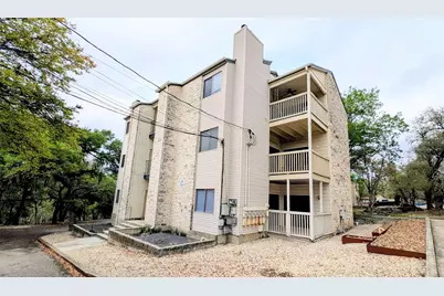 1013 Chestnut Street #C2, San Marcos, TX 78666 - Photo 1