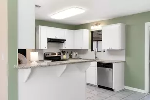 500 Grand Prairie Cir, Dripping Springs, TX 78620 - Photo 25