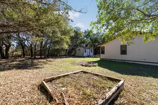 500 Grand Prairie Cir, Dripping Springs, TX 78620 - Photo 21