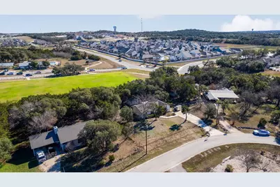 500 Grand Prairie Circle, Dripping Springs, TX 78620 - Photo 35