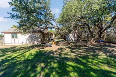 500 Grand Prairie Circle, Dripping Springs, TX 78620 - Photo 33