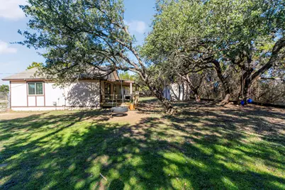 500 Grand Prairie Circle, Dripping Springs, TX 78620 - Photo 35