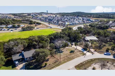 500 Grand Prairie Circle, Dripping Springs, TX 78620 - Photo 37