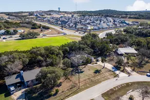 500 Grand Prairie Cir, Dripping Springs, TX 78620 - Photo 37