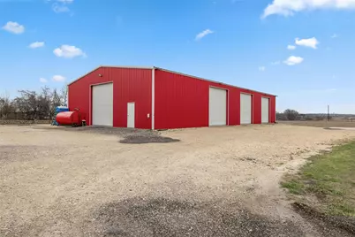 1800 County Road 305, Jarrell, TX 76537 - Photo 35