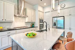 2413 Berkleys Brook Dr, Austin, TX 78738 - Photo 9