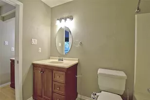 7635 Guadalupe St, Austin, TX 78752 - Photo 9