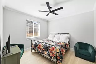 131 Eaton Ln, Austin, TX 78737 - Photo 25