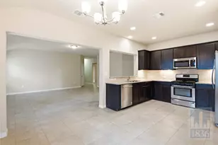821 Schefer St, Leander, TX 78641 - Photo 7
