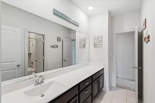 261 Ashleaf Dr, Buda, TX 78610 - Photo 25