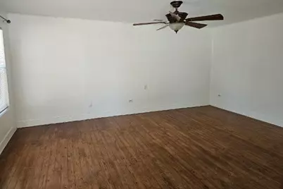 406 Lexington Road, Elgin, TX 78621 - Photo 3