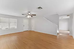 223 San Felipe Dr, Kyle, TX 78640 - Photo 9