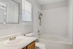 223 San Felipe Dr, Kyle, TX 78640 - Photo 5