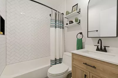 2404 Bending Trail, Austin, TX 78744 - Photo 19