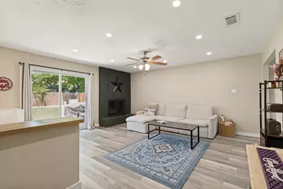 2404 Bending Trail, Austin, TX 78744 - Photo 7
