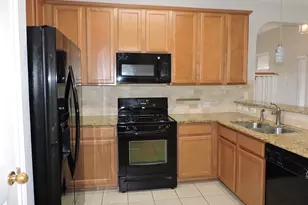 9201 Brodie Ln, Austin, TX 78748 - Photo 11