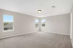 670 Landon Samuel Loop, Pflugerville, TX 78660 - Photo 5