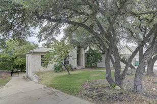 5006 Thunderbird St, Lago Vista, TX 78645 - Photo 1