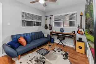 2500 Burleson Rd, Austin, TX 78741 - Photo 13