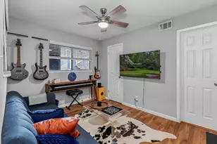 2500 Burleson Rd, Austin, TX 78741 - Photo 15