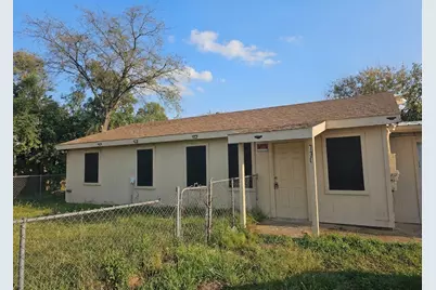 7300 Bennett Avenue #B, Austin, TX 78752 - Photo 1