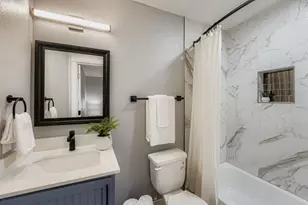 7004 E Meadow Bend Dr, Austin, TX 78724 - Photo 13