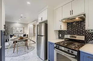 7004 E Meadow Bend Dr, Austin, TX 78724 - Photo 11