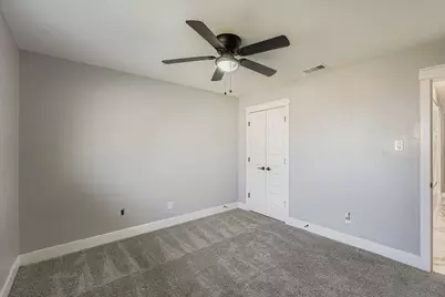 7004 E Meadow Bend Drive, Austin, TX 78724 - Photo 15