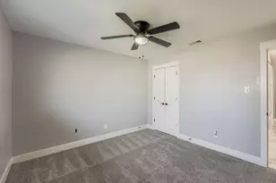 7004 E Meadow Bend Dr, Austin, TX 78724 - Photo 15