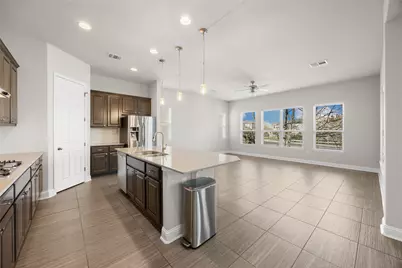 7102 Cut Plains Trail, Austin, TX 78726 - Photo 9