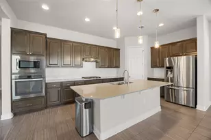 7102 Cut Plains Trail, Austin, TX 78726 - Photo 13