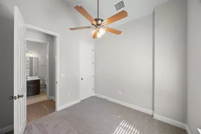 7102 Cut Plains Trail, Austin, TX 78726 - Photo 5