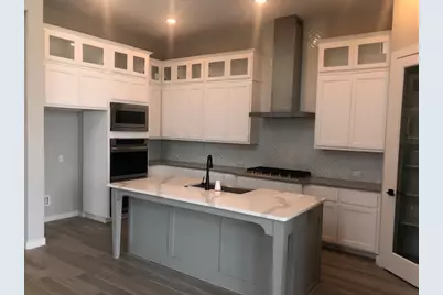 109 Lockhart Drive, Liberty Hill, TX 78642 - Photo 5